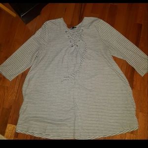 Hannah tunic shirt size XL